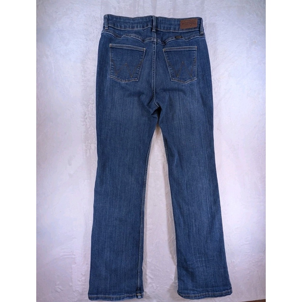 Wrangler Women's High Rise Bold Boot Medium Wash Size 8 Leather Patch Western - Picture 3 of 13